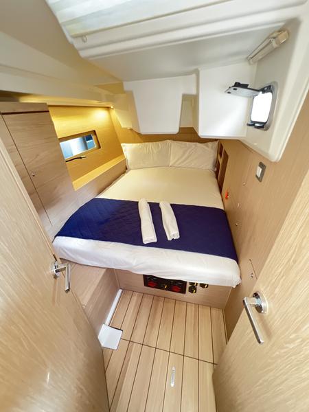 Book yachts online - sailboat - Oceanis 46.1 (4 cab) - Ferro Azzurro - rent