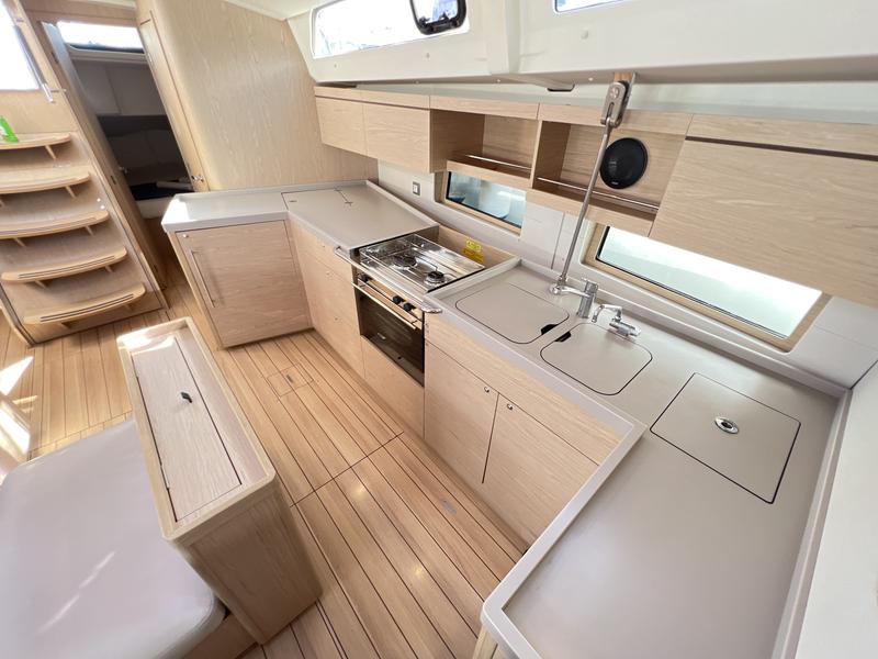 Book yachts online - sailboat - Oceanis 46.1 (4 cab) - Ferro Azzurro - rent