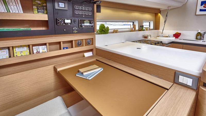 Book yachts online - sailboat - Sunsail 44 SO - Sunsail 44 SO (2020) - rent