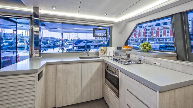 Book yachts online - catamaran - Sunsail 454 - Sunsail 454 (2019) - rent