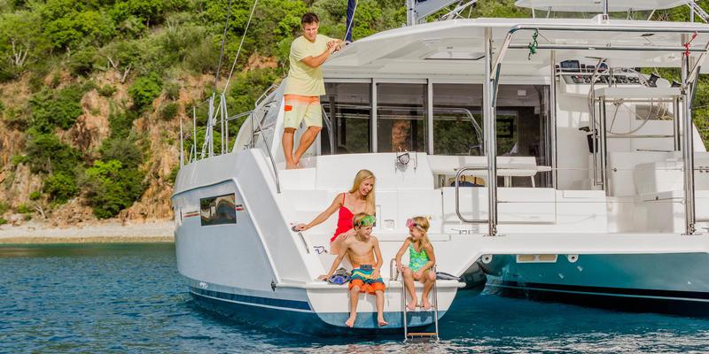 Book yachts online - catamaran - Moorings 4000/3 - Moorings 4000/3 (2018) - rent