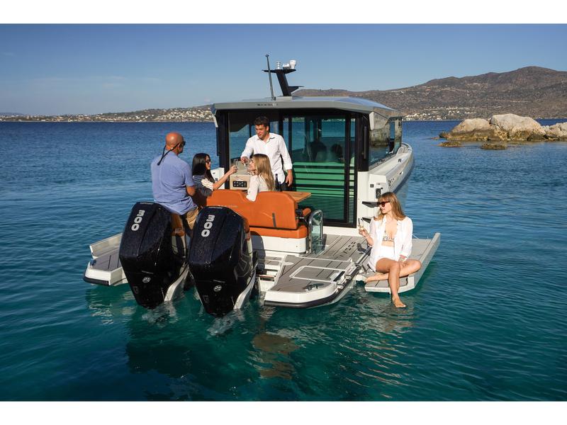 Book yachts online - motorboat - Saxdor 320 GTC - Mai Tai - rent