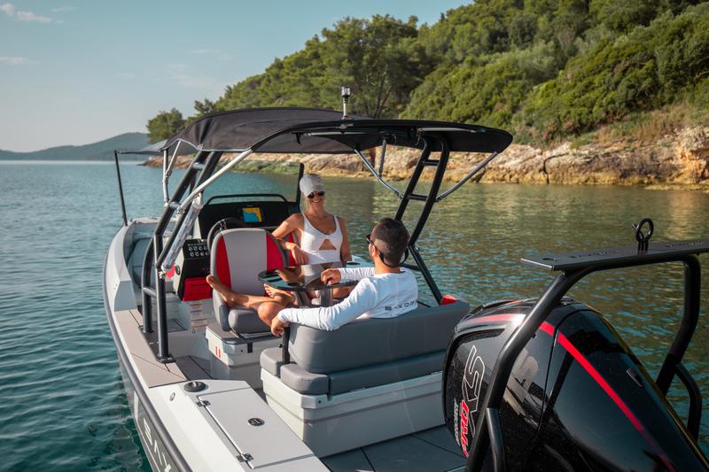 Book yachts online - motorboat - Saxdor 200 Sport - 115 Mercury - Big Wave - rent