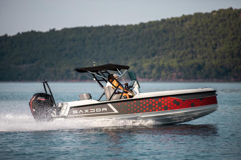 Book yachts online - motorboat - Saxdor 200 Sport - 115 Mercury - Saxdor 200 Sport - 115 Mercury (2021) - rent