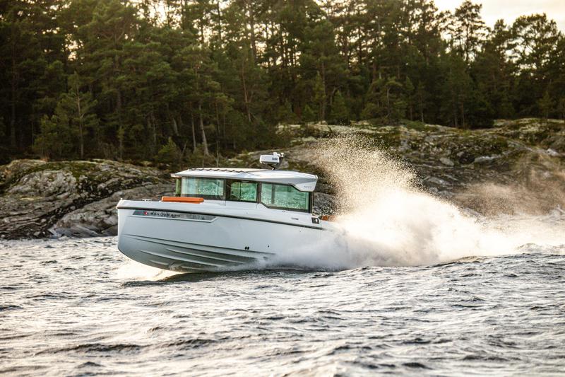 Book yachts online - motorboat - Saxdor 320 GTC - Saxdor 320 GTC (2023) - rent
