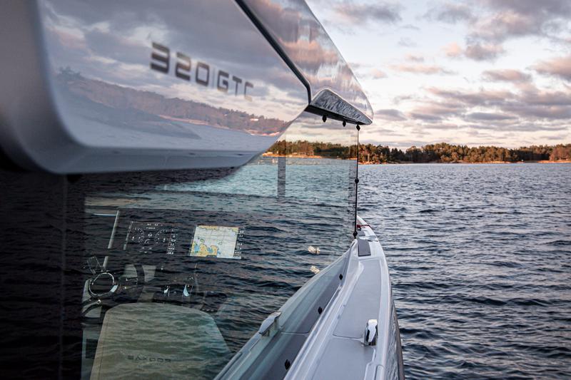 Book yachts online - motorboat - Saxdor 320 GTC - Saxdor 320 GTC (2023) - rent