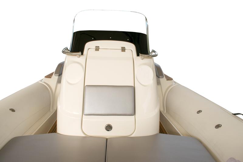 Book yachts online - other - Jokerboat Clubman 24 - Jokerboat Clubman 24 (2023) - rent