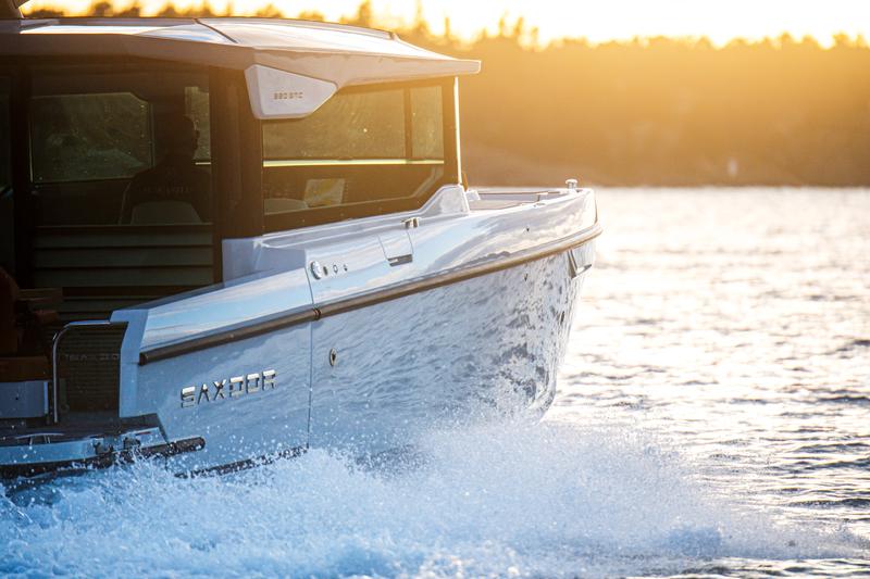 Book yachts online - motorboat - Saxdor 320 GTC - Navtia - rent
