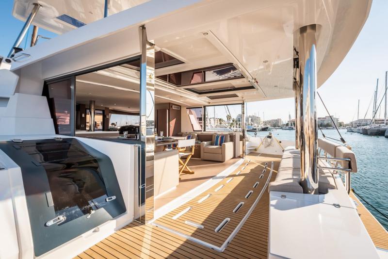 Book yachts online - catamaran - Bali 5.4. - MIM OCEAN TWO - rent
