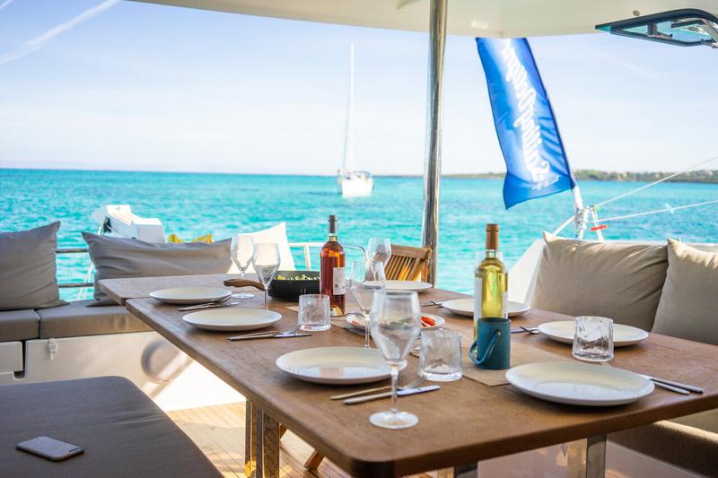 Book yachts online - catamaran - Saba 50 - Lamela (crewed) WEDNESDAY  - rent