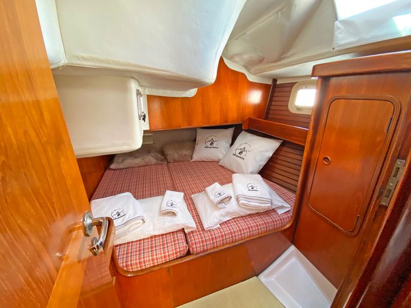Book yachts online - sailboat - Oceanis 50 - Furtivo (Oceanis 50)SIN PATRÓN - rent