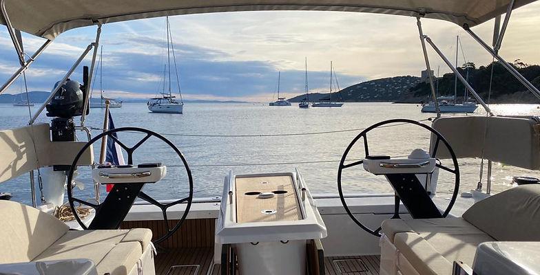 Book yachts online - sailboat - Dufour 390 Grand Large - Coco de Mer - rent
