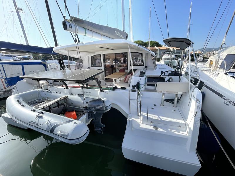Book yachts online - catamaran - Nautitech 44 Open - Happiness - rent