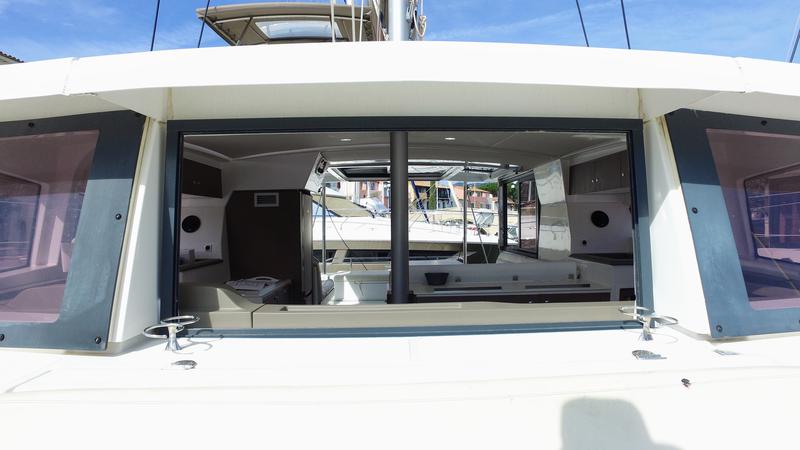 Book yachts online - catamaran - Bali 4.1 - Malea IV - rent