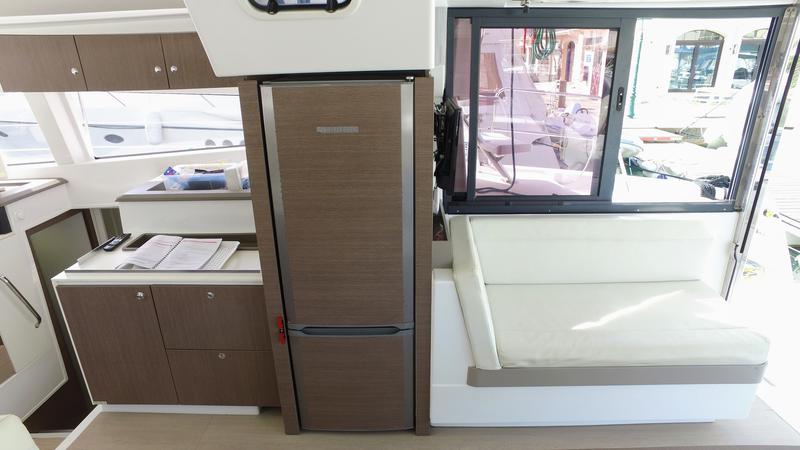 Book yachts online - catamaran - Bali 4.1 - Malea IV - rent