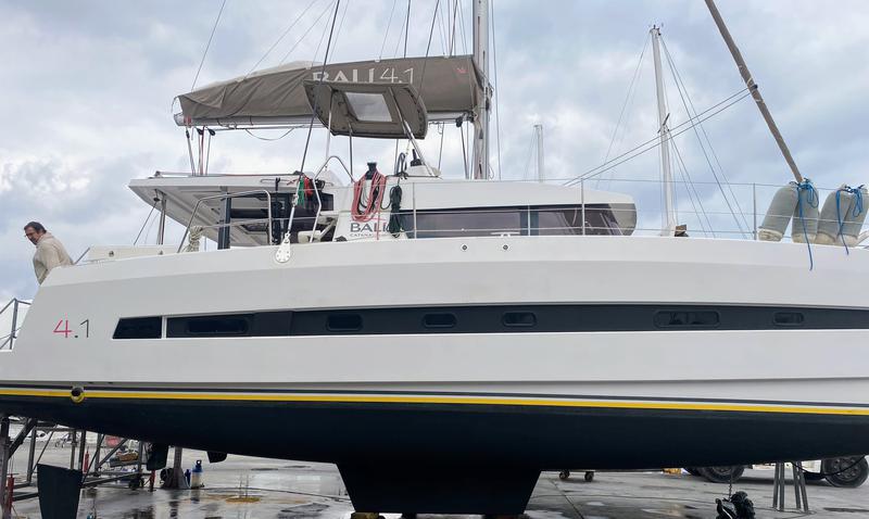Book yachts online - catamaran - Bali 4.1 - Malea IV - rent