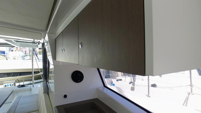 Book yachts online - catamaran - Bali 4.1 - Malea IV - rent