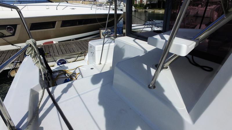 Book yachts online - catamaran - Bali 4.1 - Malea IV - rent