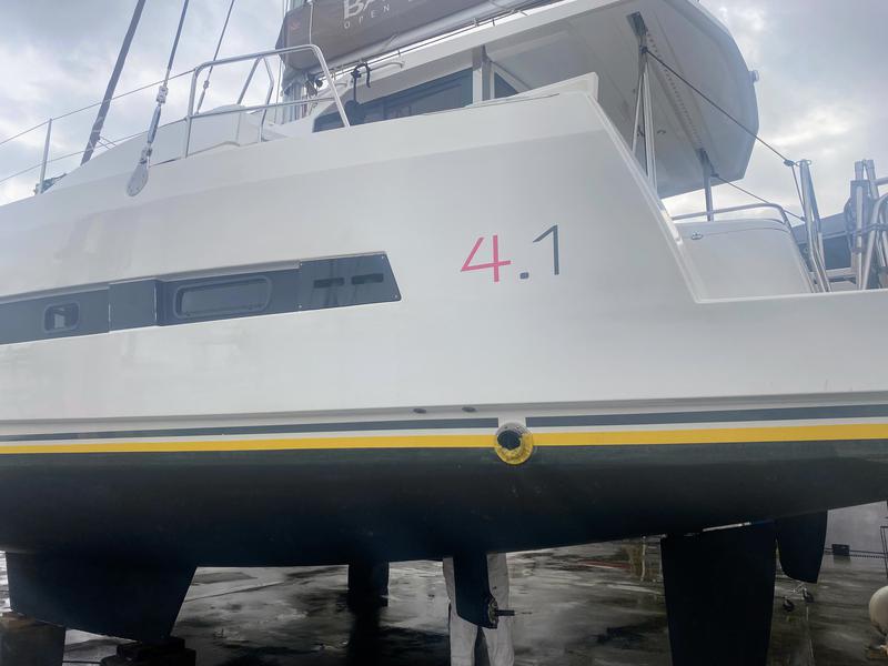 Book yachts online - catamaran - Bali 4.1 - Malea IV - rent