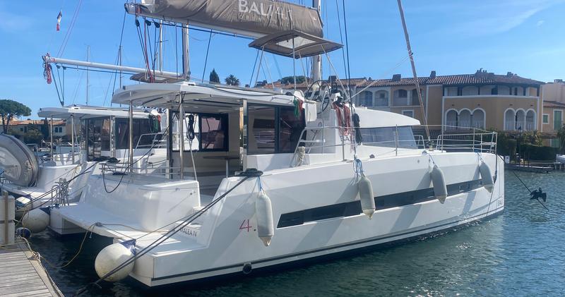 Book yachts online - catamaran - Bali 4.1 - Malea IV - rent