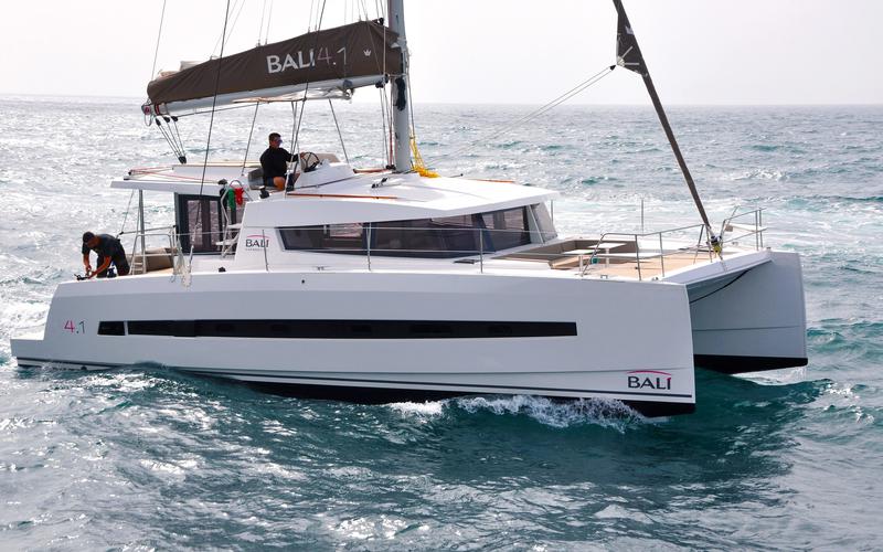 Book yachts online - catamaran - Bali 4.1 - Malea IV - rent