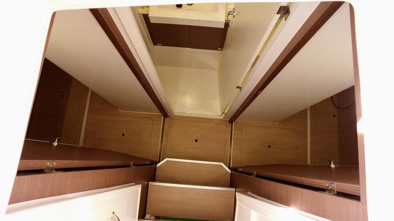 Book yachts online - catamaran - Bali 4.1 - Malea IV - rent