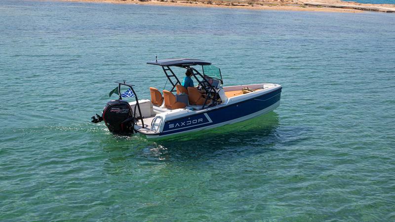 Book yachts online - motorboat - Saxdor 200 Pro Sport - Blue Notos - rent