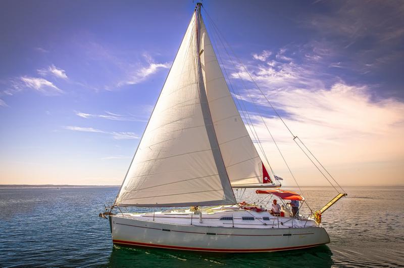 Book yachts online - sailboat - Oceanis 393 - Okeanis - rent