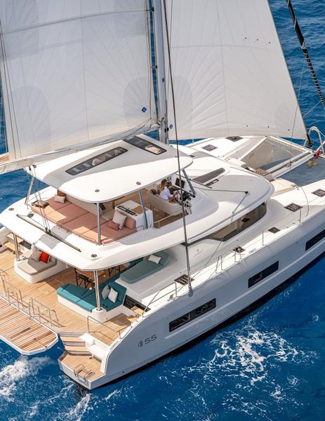 Book yachts online - catamaran - Lagoon 55 (2) - Verina Star  - rent
