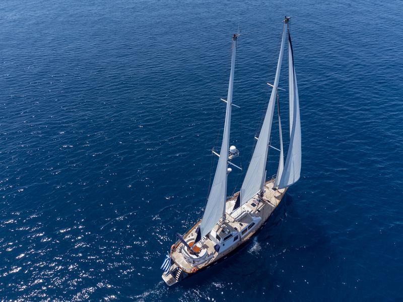 Book yachts online - other - CCYD 85 - Spirit L - rent