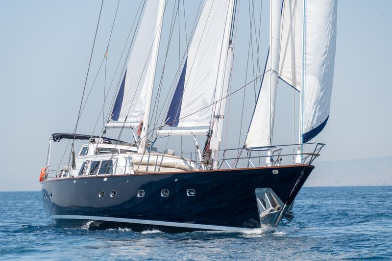 Book yachts online - other - CCYD 85 - Spirit L - rent