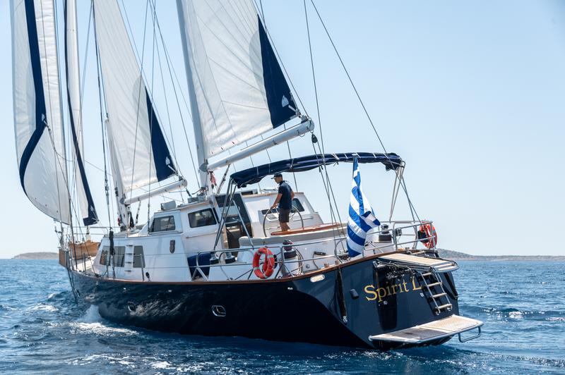 Book yachts online - other - CCYD 85 - Spirit L - rent