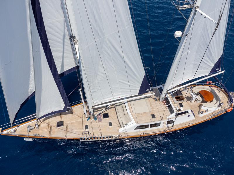 Book yachts online - other - CCYD 85 - Spirit L - rent