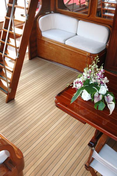Book yachts online - other - Custom Motor Sailer 124' - Matina - rent