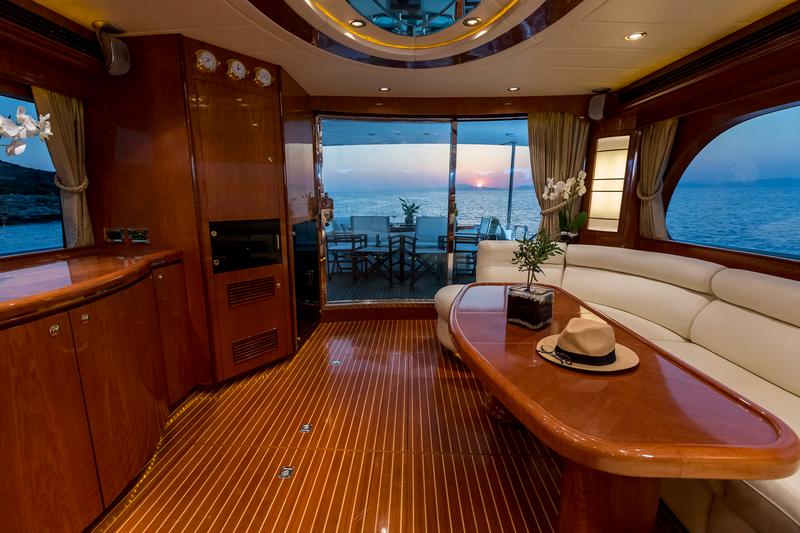Book yachts online - motorboat - Horizon 2210 - Marlin  - rent