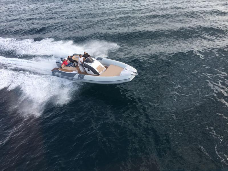 Book yachts online - motorboat - Novamares Xtream 31 - xTREAM 31 - rent