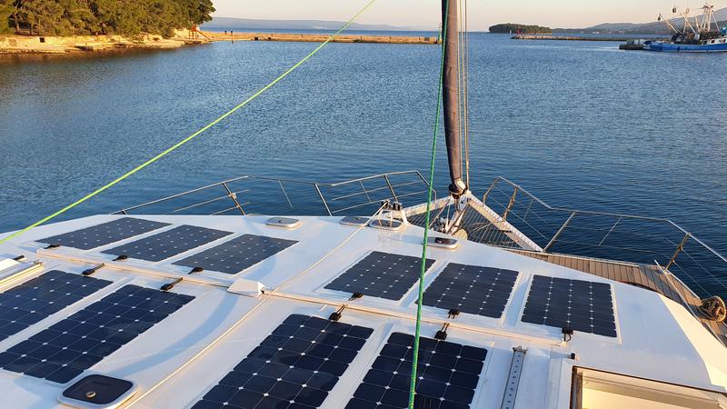 Book yachts online - catamaran - Catamaran - UPWIND 50 ECO - rent