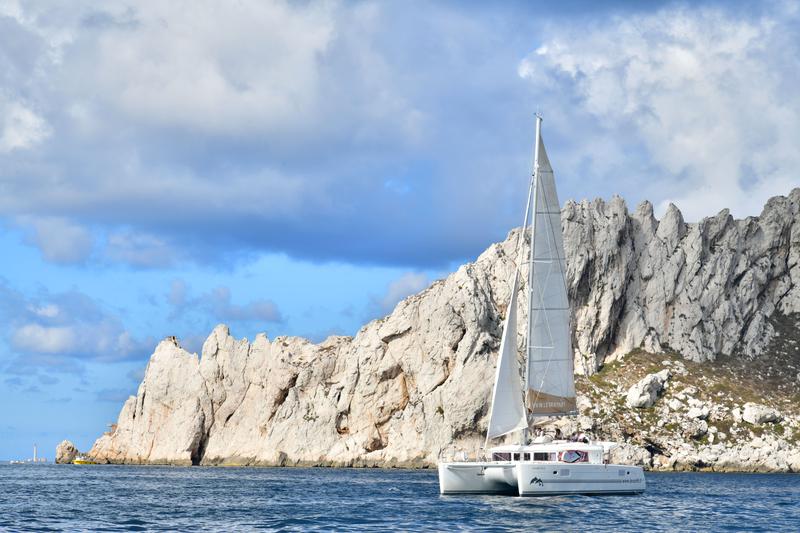 Book yachts online - catamaran - Lagoon 450 - Savana - rent