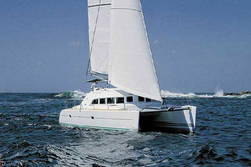 Book yachts online - False - Lagoon 380 (4Cab) - Blue Island - rent