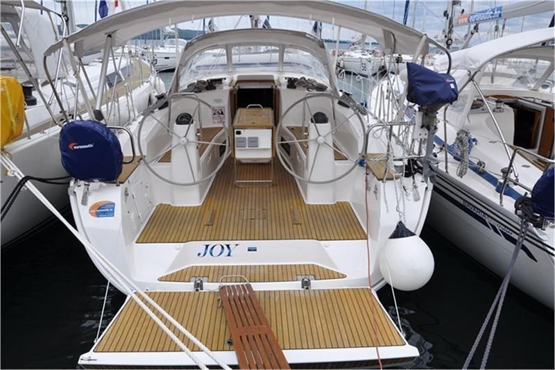 Book yachts online - False - Bavaria Cruiser 40 (3Cab) - Joy - rent