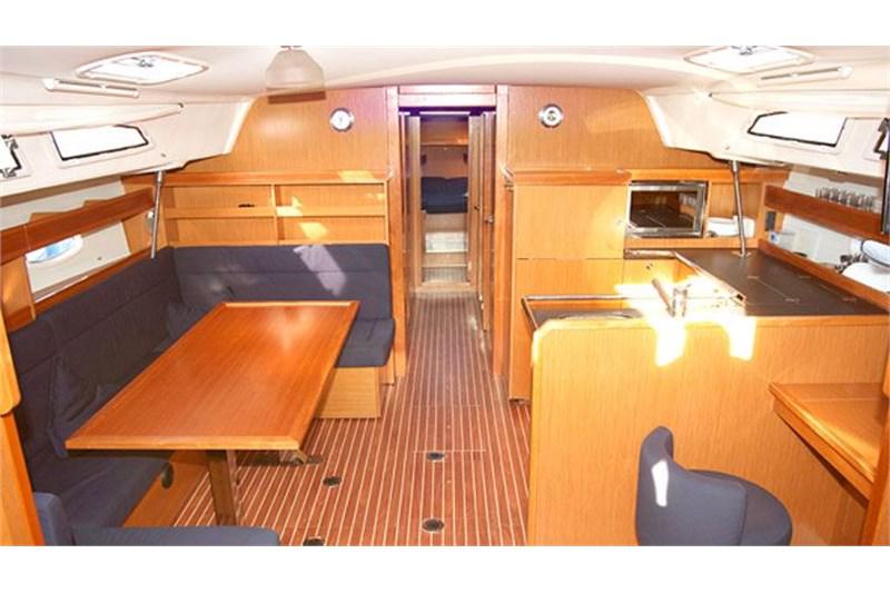 Book yachts online - False - Bavaria 51 Cruiser (5Cab) - Feel Free - rent