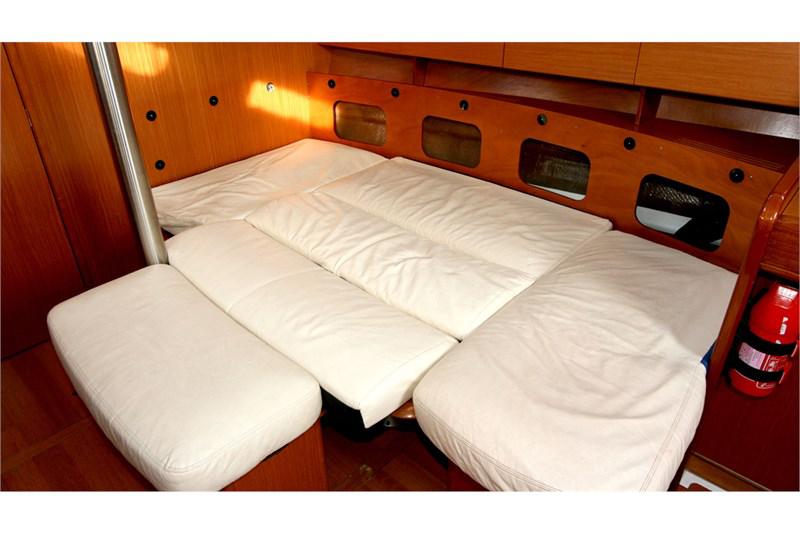 Book yachts online - False - Beneteau Cyclades 43.3 (3Cab) - Fame - rent