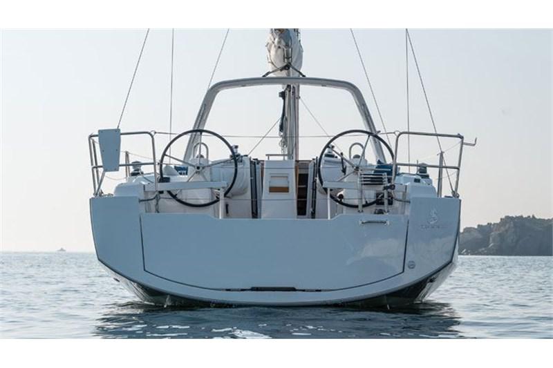 Book yachts online - False - Oceanis 38 (3Cab) - Olli - rent