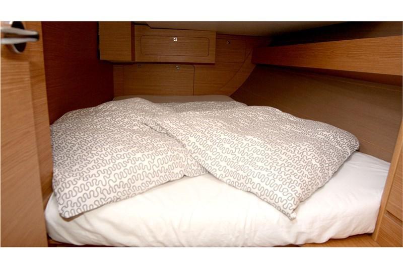 Book yachts online - False - Dufour 382 Grand Large (3Cab) - Lotta - rent