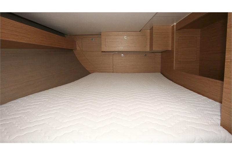 Book yachts online - False - Dufour 382 Grand Large (3Cab) - Henry - rent