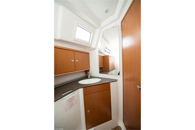 Book yachts online - False - Bavaria Cruiser 34 (2cab) - Lia - rent