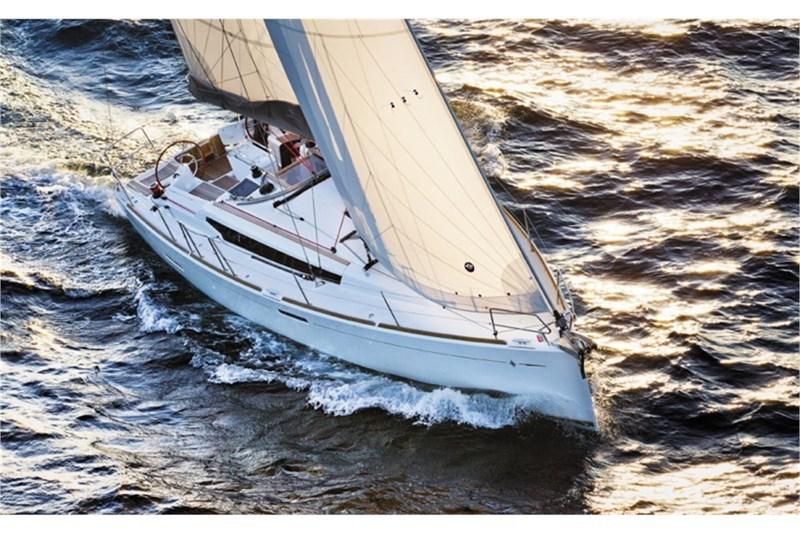 Book yachts online - False - Sun Odyssey 389 (3Cab) - Tina - rent