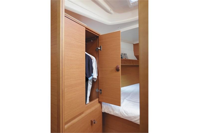 Book yachts online - False - Sun Odyssey 389 (3Cab) - Tina - rent