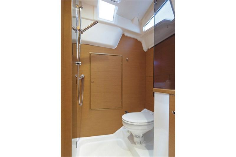 Book yachts online - False - Sun Odyssey 389 (3Cab) - Tina - rent