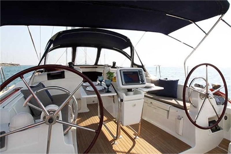 Book yachts online - False - Sun Odyssey 439 (4Cab) - Lucky 7 - rent